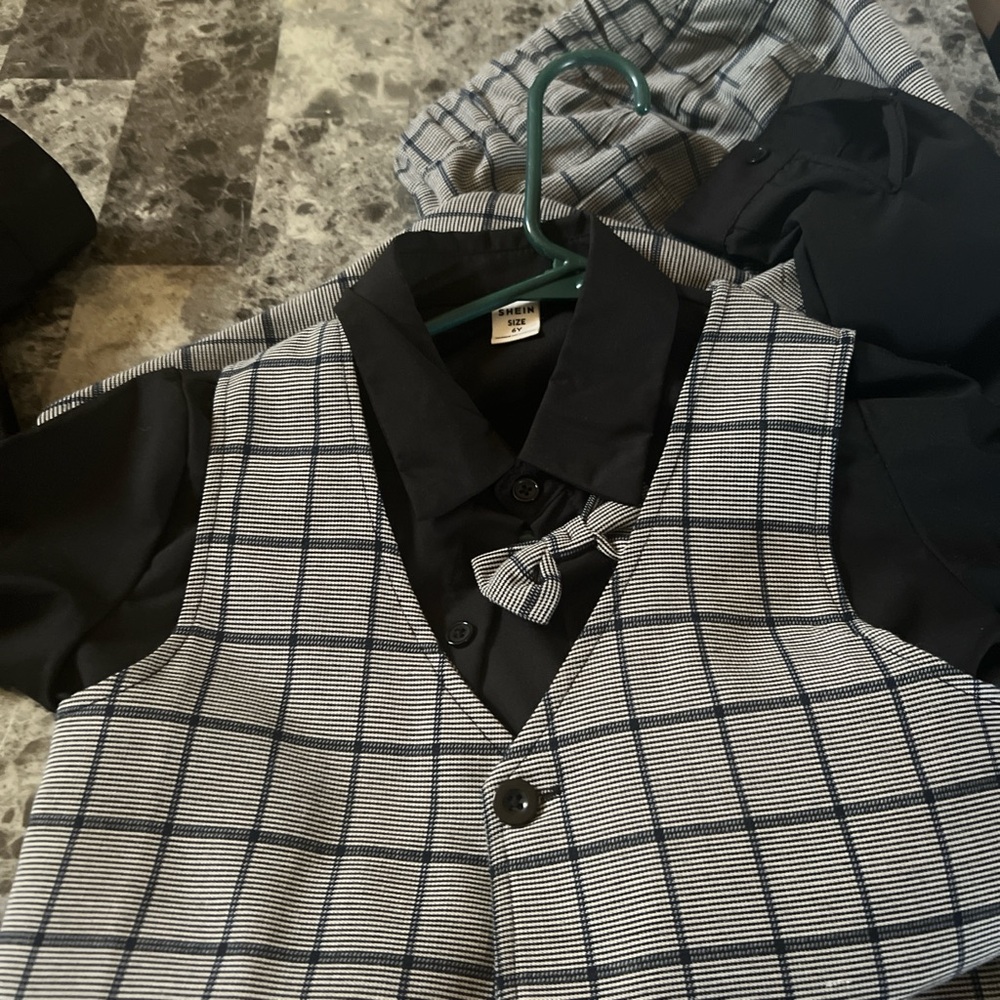 SHEIN Black and White Kids Matching Set